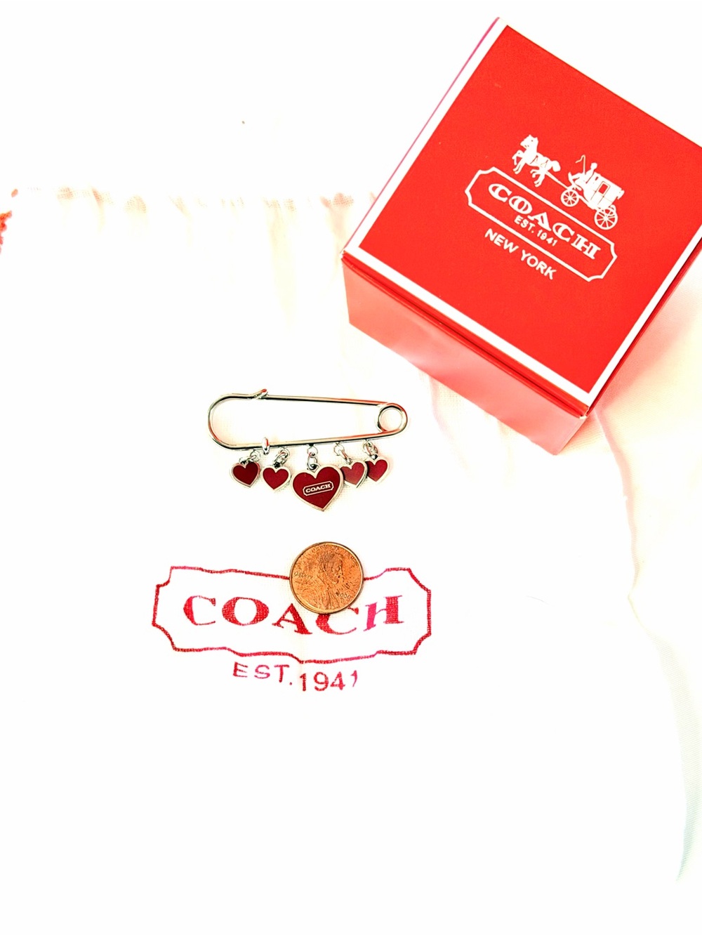 NWOT Vintage Coach Red Heart Kilt Safety Pin Brooch